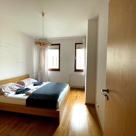 Central Apartment With Balcony Budapeszt Zewnętrze zdjęcie