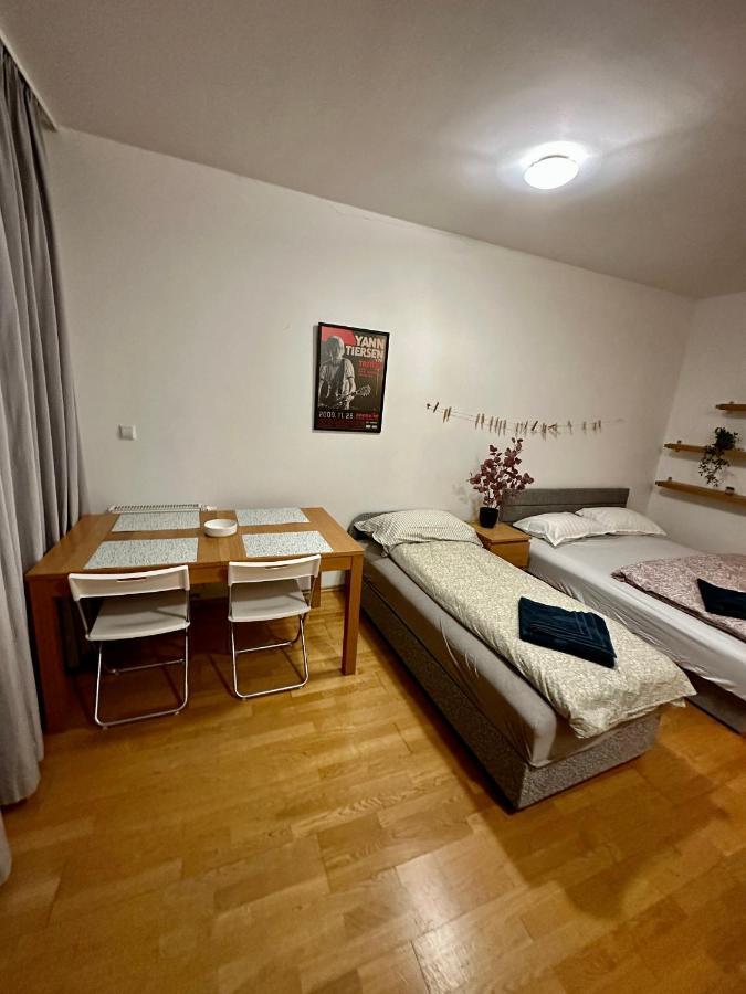 Central Apartment With Balcony Budapeszt Zewnętrze zdjęcie