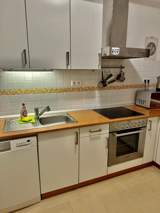 Central Apartment With Balcony Budapeszt Zewnętrze zdjęcie
