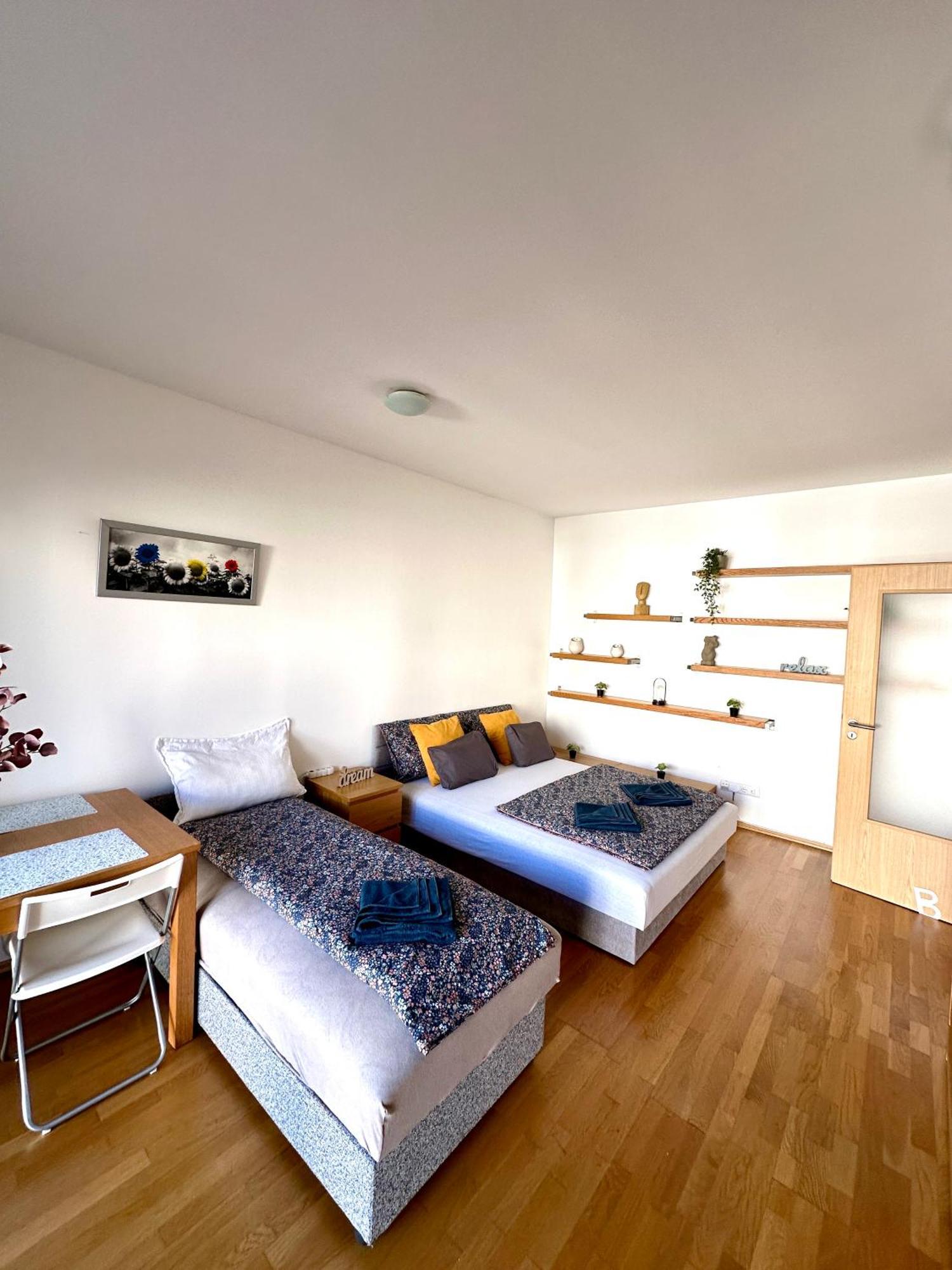 Central Apartment With Balcony Budapeszt Zewnętrze zdjęcie